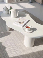 Load image into Gallery viewer, CORAL Wooden table