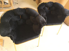 Load image into Gallery viewer, collection of Bubble chairs
