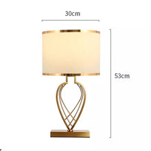 Load image into Gallery viewer, CLASSICAL GOLDEN TABLE LAMP
