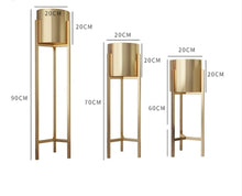 Load image into Gallery viewer, Gold metal plant stands set of 3
